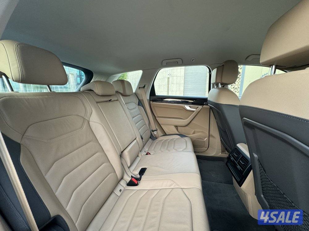 فولكس واجن طوارق V6 موديل 2019 بحاله الوكاله7