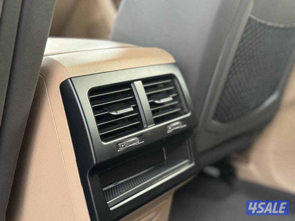 فولكس واجن طوارق V6 موديل 2019 بحاله الوكاله11