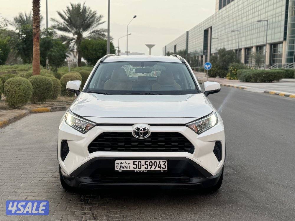 تويوتا RV4 موديل 2019 بحاله الوكاله شرط الفحص2
