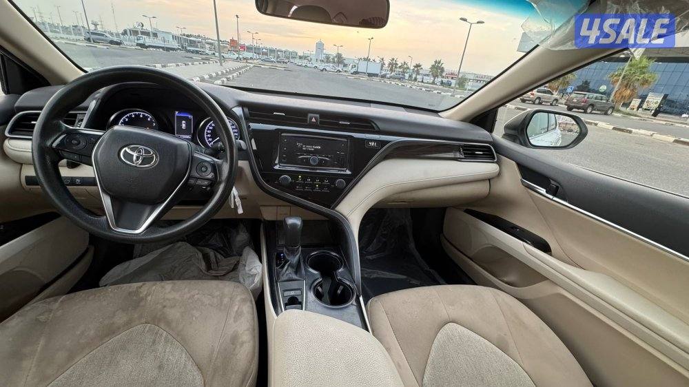 تويوتا كامري موديل 20204