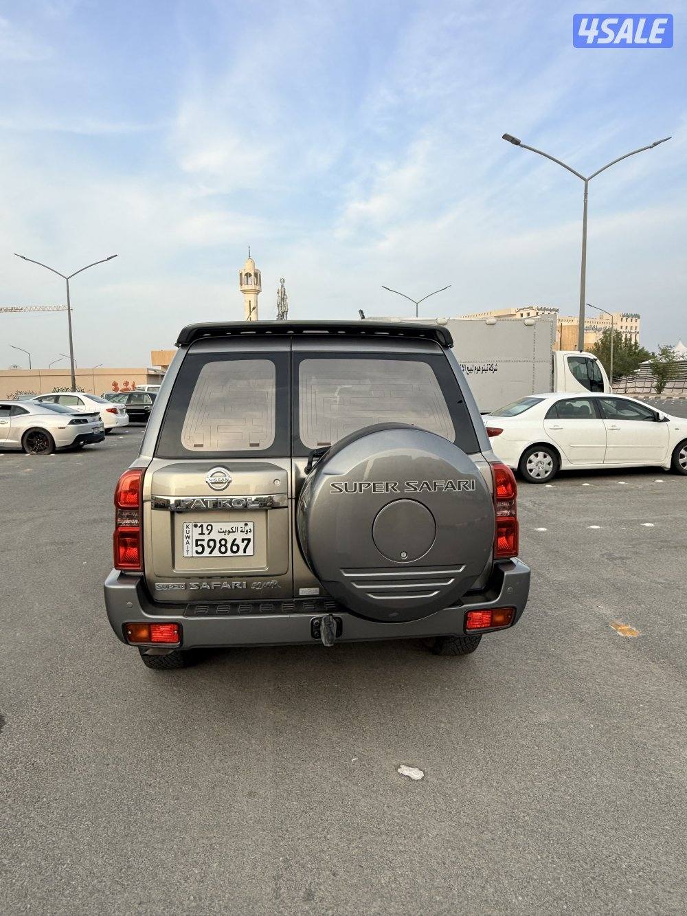 للبيع سوبر سفاري وارد الإمارات5