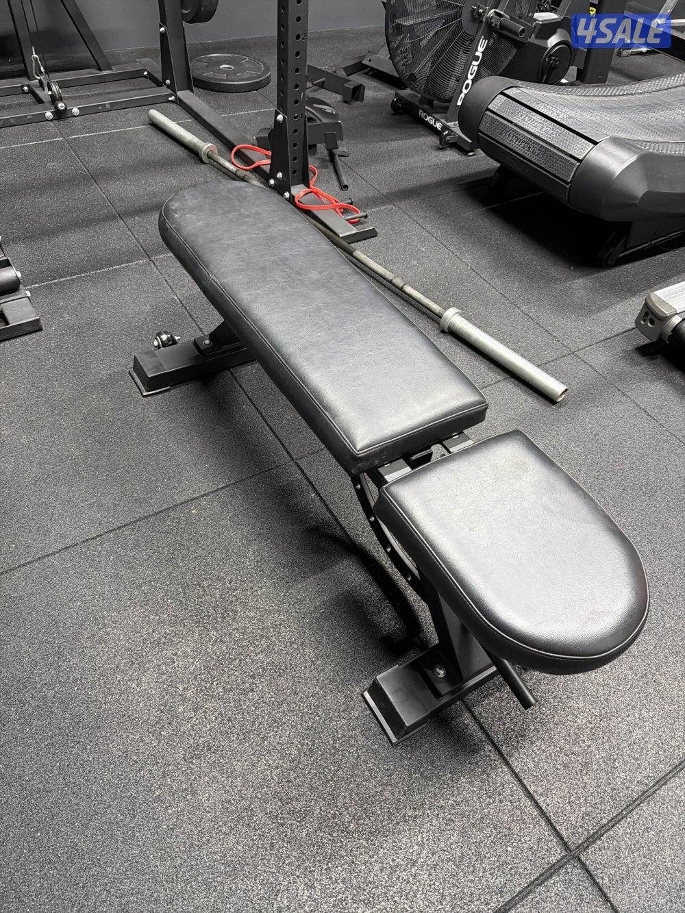 راك ثابت مع جهاز كيبل - استخدام قليل جدا5