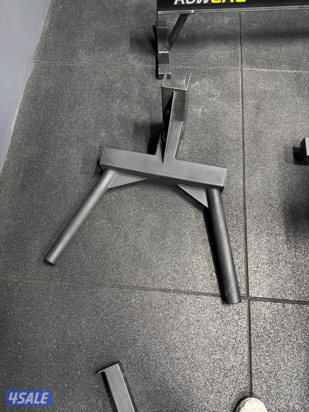 راك ثابت مع جهاز كيبل - استخدام قليل جدا7