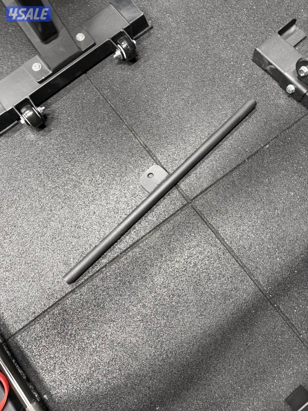 راك ثابت مع جهاز كيبل - استخدام قليل جدا8