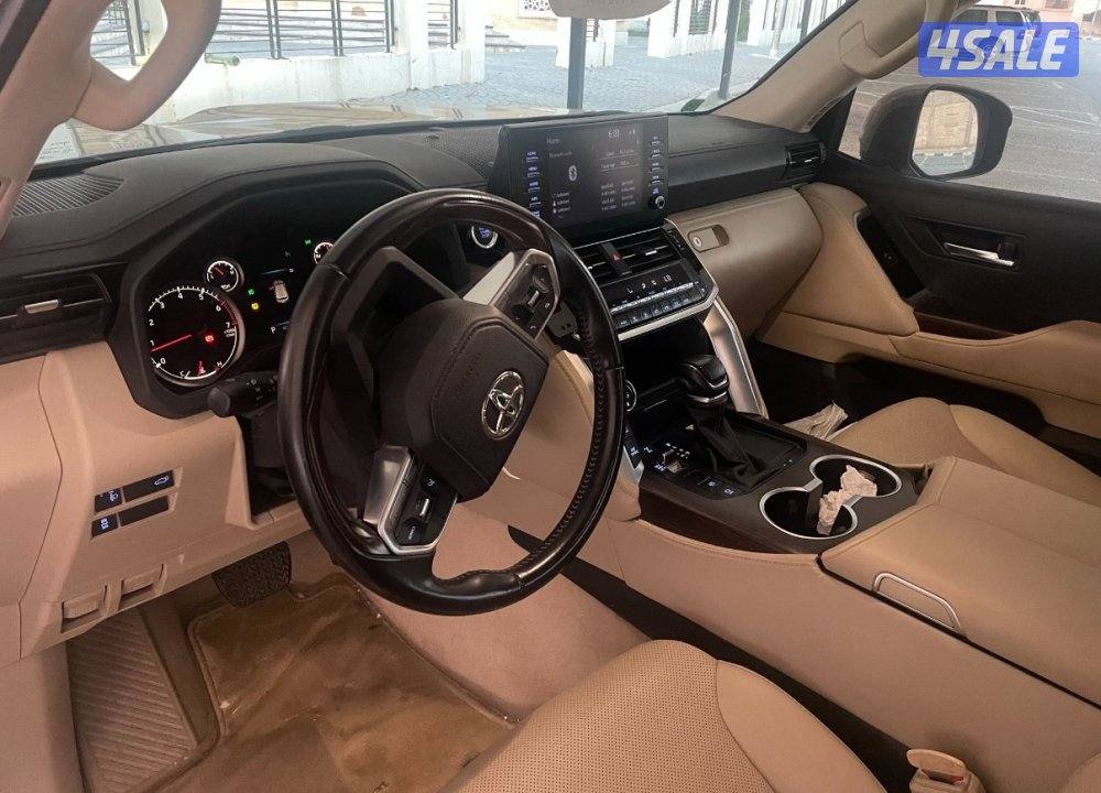 لاندكروزر20236