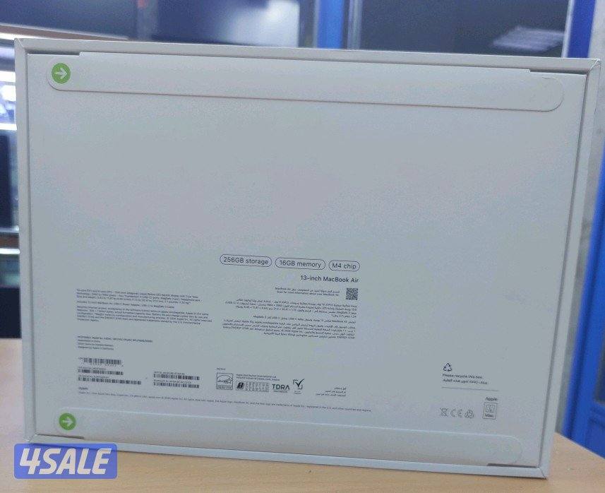 MACBOOK AIR13.6 M4 16RAM 256SSD NEW WARRANTY YEAR للبيع اتصل ولا تترد1