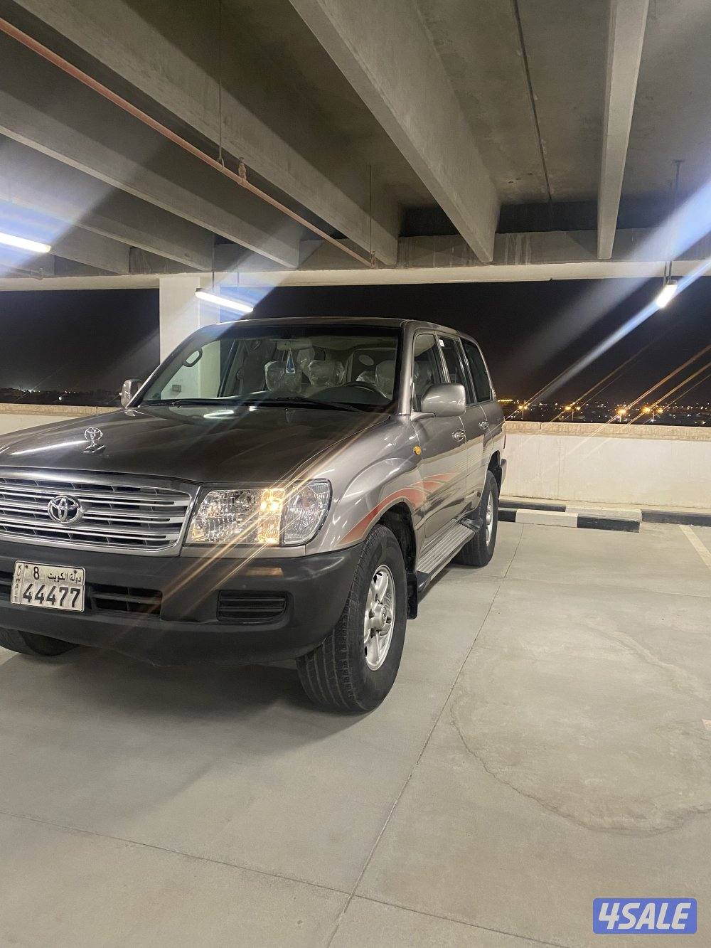 لاند موديل 2003 GXR1