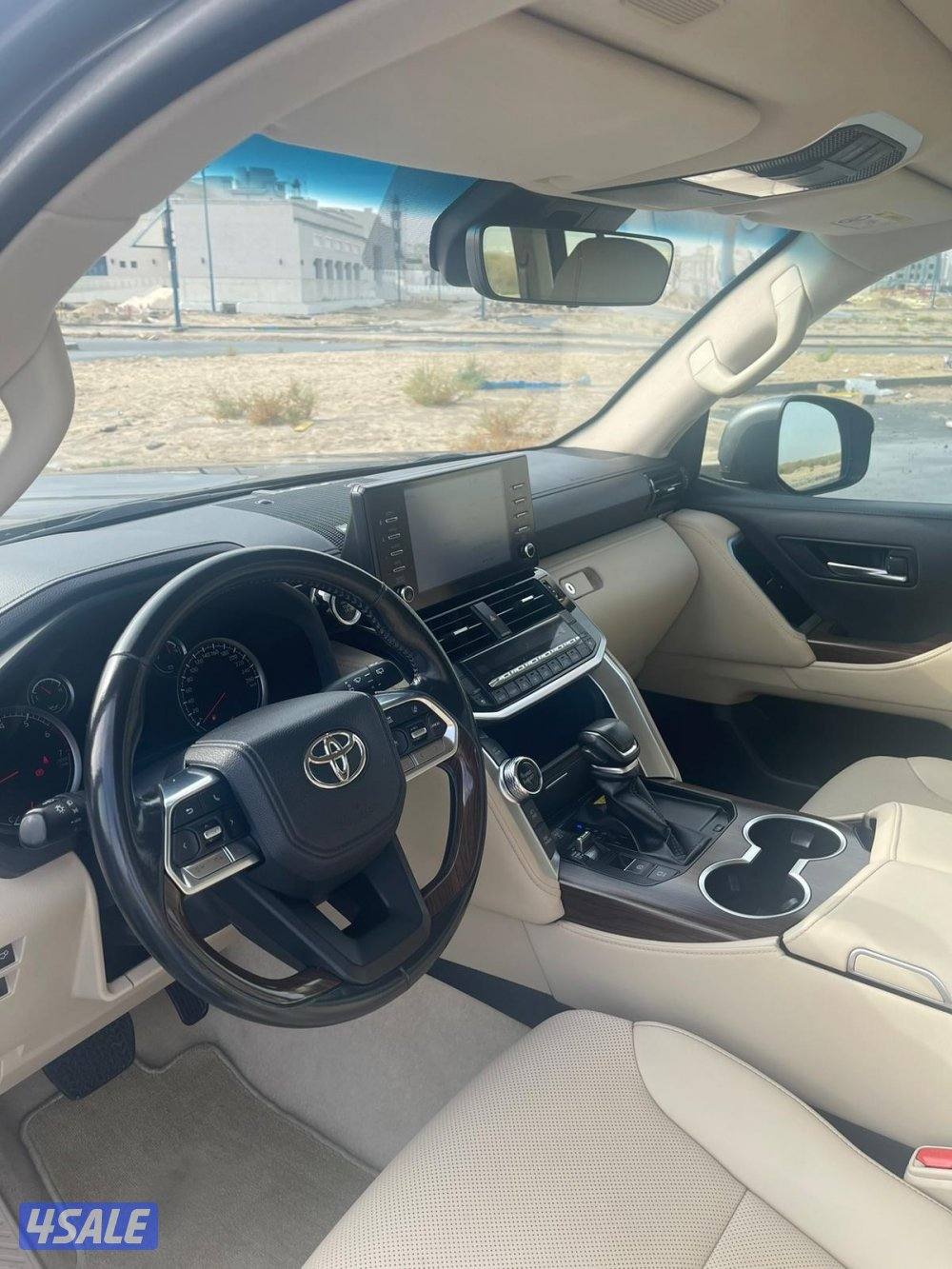 لاندكروزر GXR ايرو اس 20222