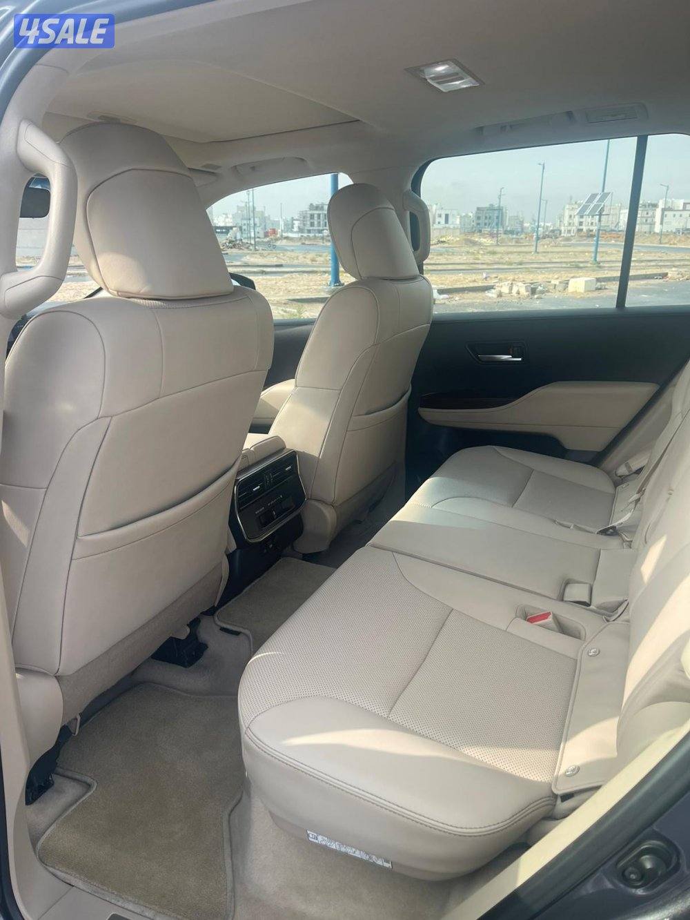 لاندكروزر GXR ايرو اس 20223