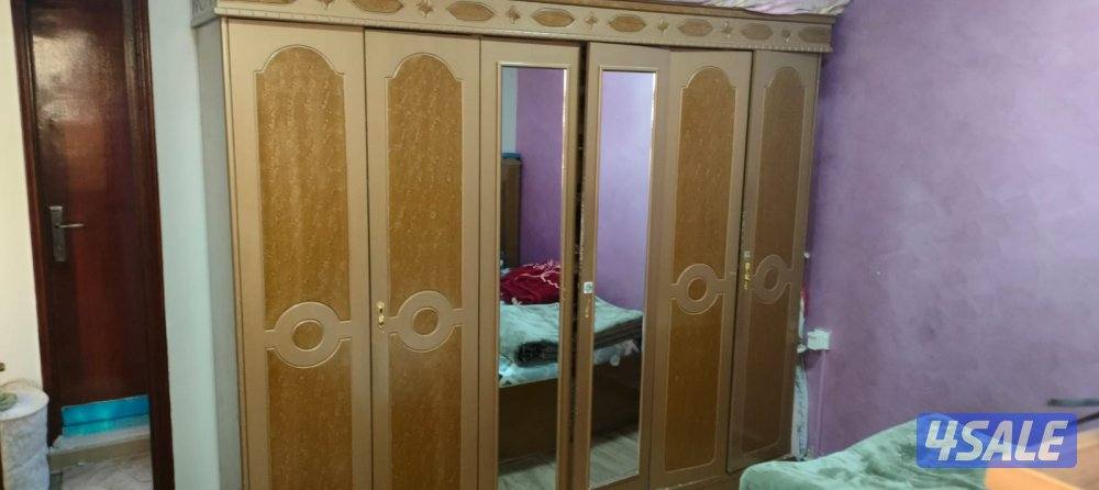 wardrobe and bed set for free0