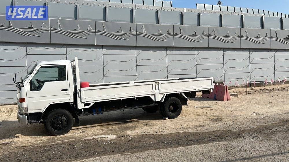 للبيع هاف لوري تويوتا 98 ديزل1