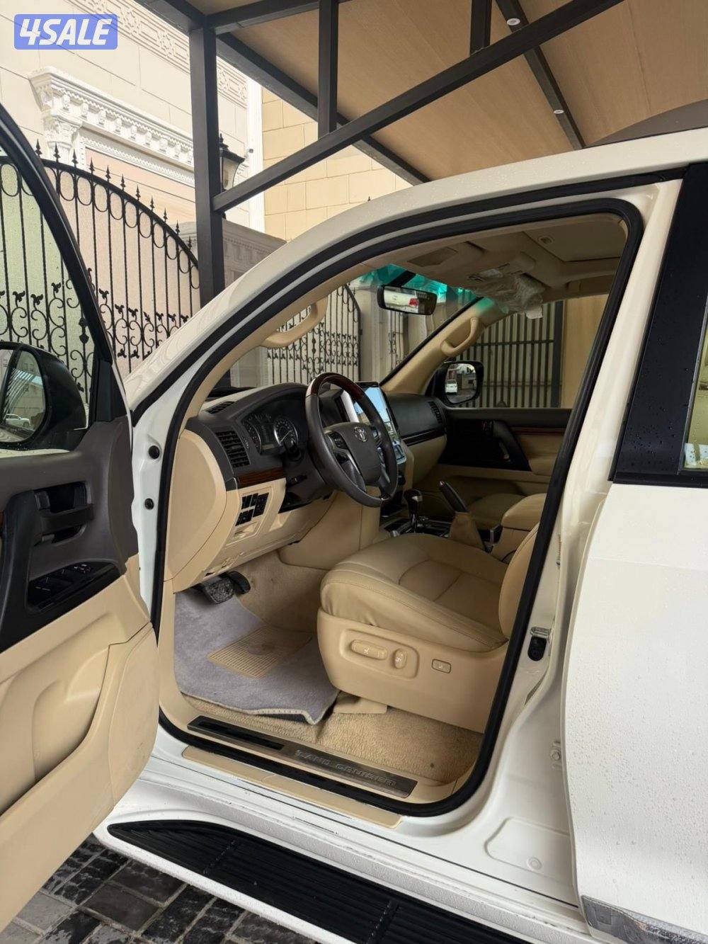 لاند. كروز الساير موديل 2016 عداد 233 الف3