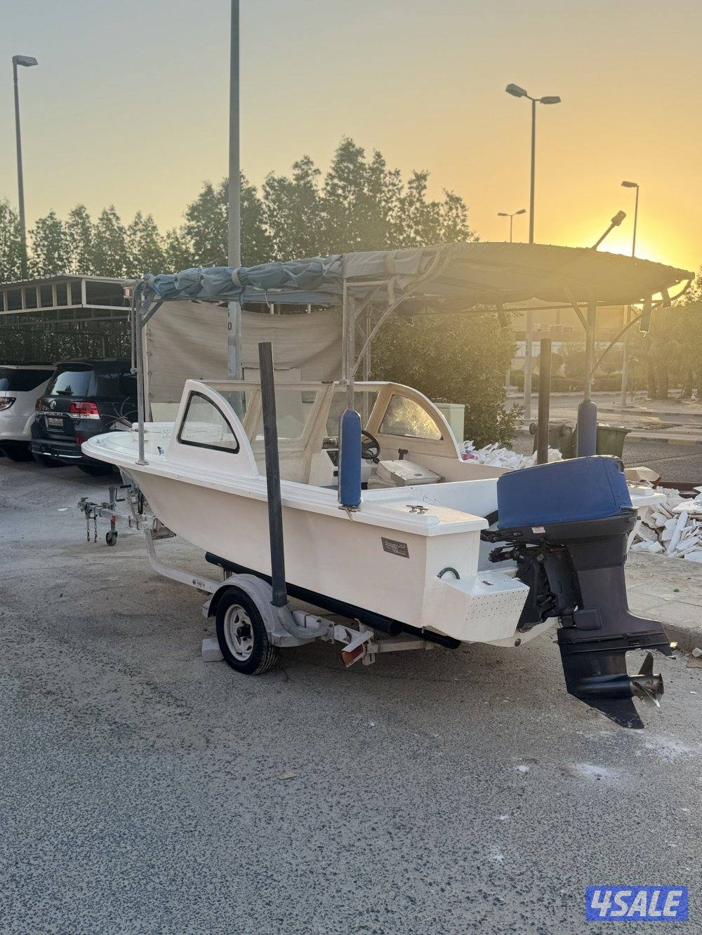 للبيع الروضان ١٨ قدم0