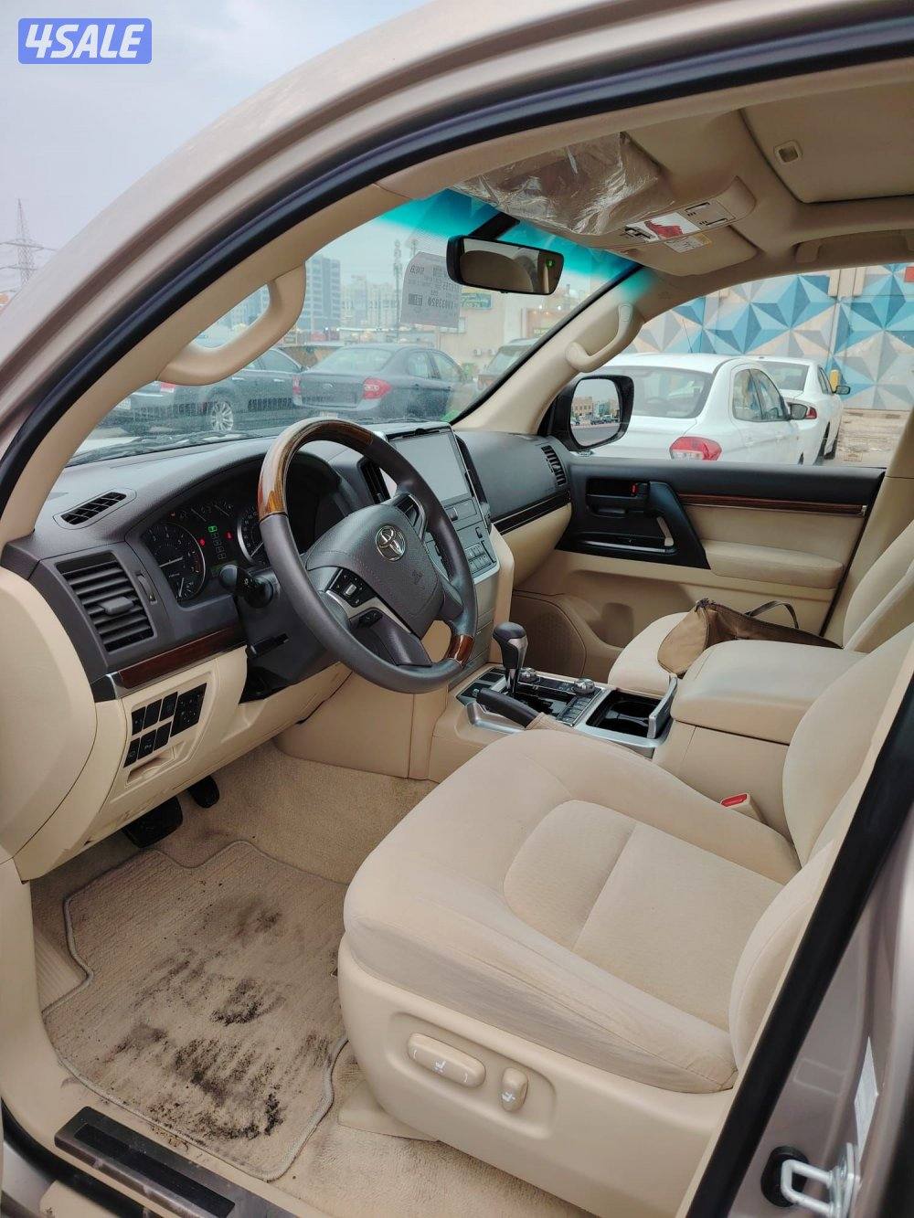 لاند كروز 2017 الساير مخمل عداد 164 الف5