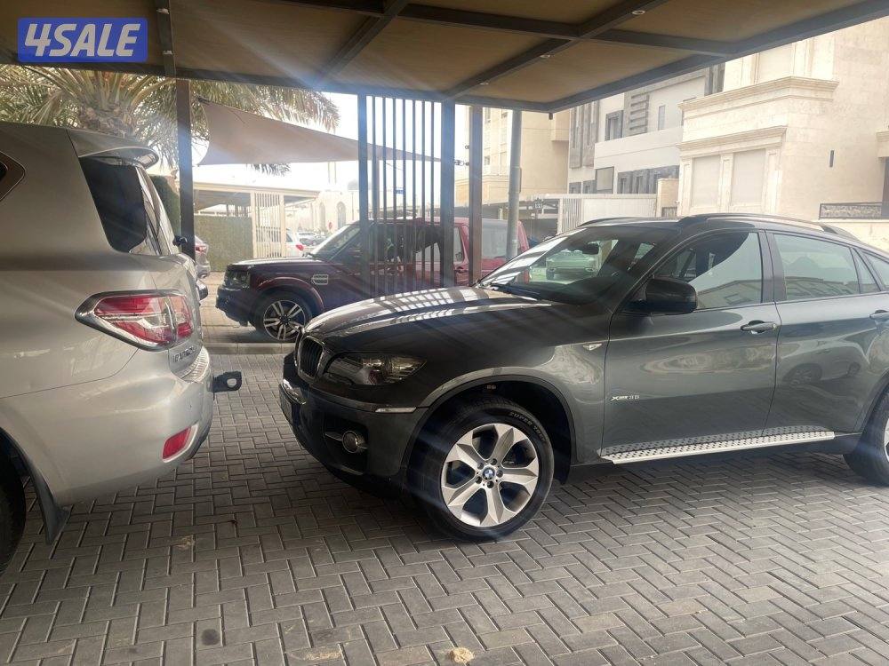للبيع بي ام X6 موديل 2012 شرط الفحص سته سلندر0
