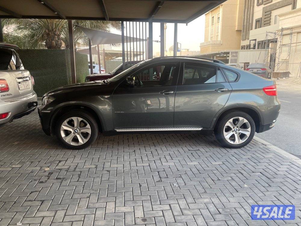 للبيع بي ام X6 موديل 2012 شرط الفحص سته سلندر5