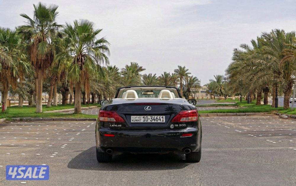 لكزس is300c2