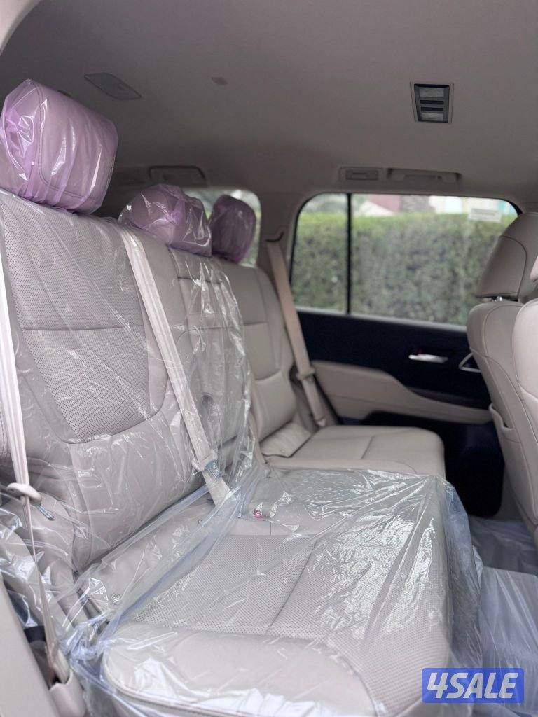 لاندكروزر VX ٢٠٢٢ ماشي ٣٥ صبغ الوكاله بالكامل5