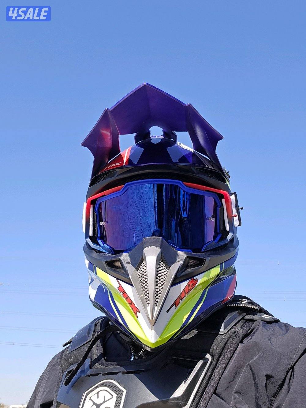 للبيع خوذه فوكس مقاس ميديم4