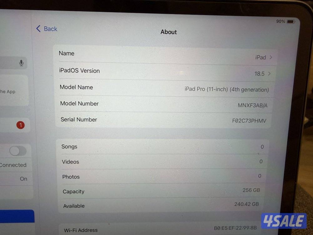 Ipad 4th generation 11 inch1