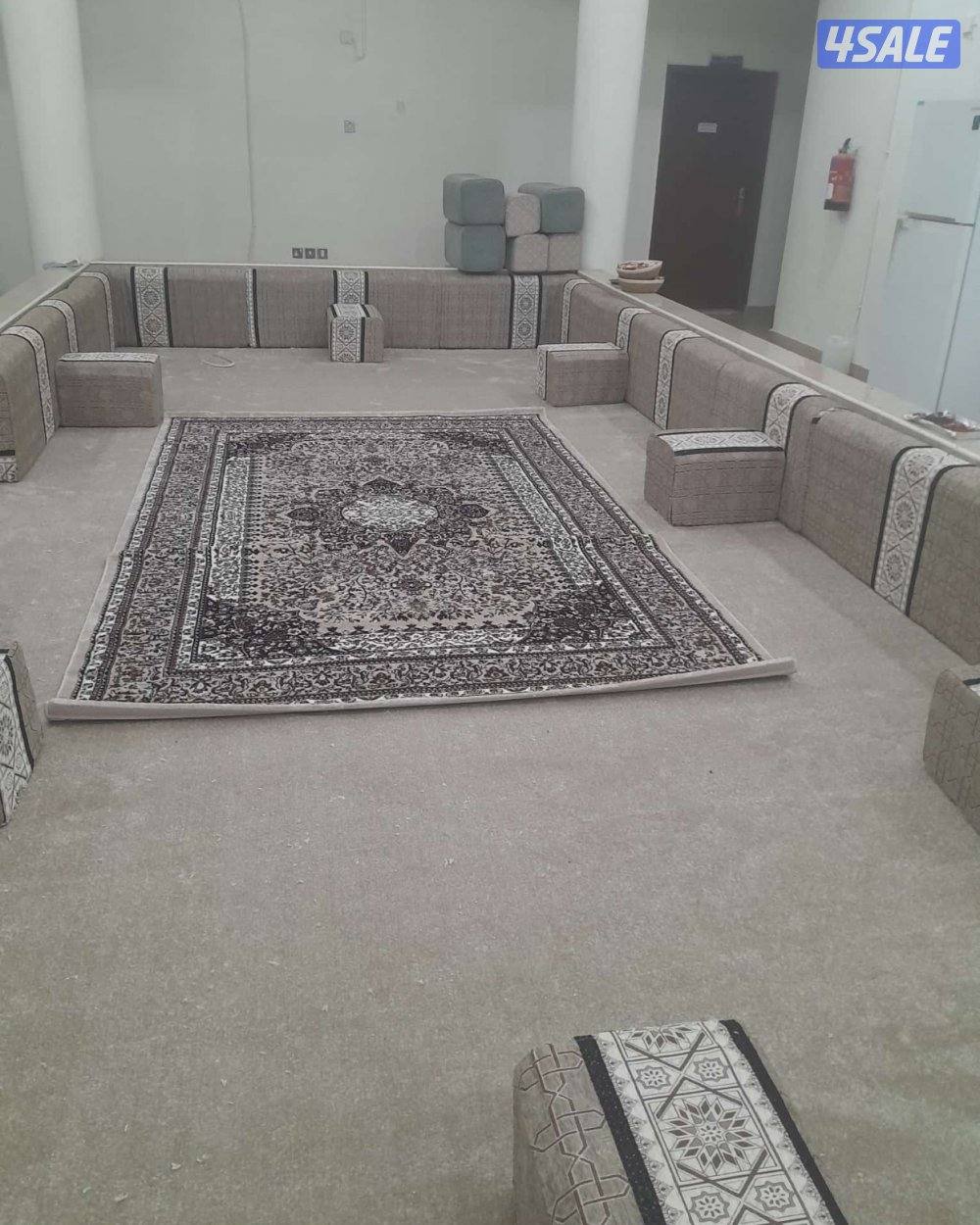 تفصال وتنجيد مساند باغلي وسجاد ومساند جاهز11