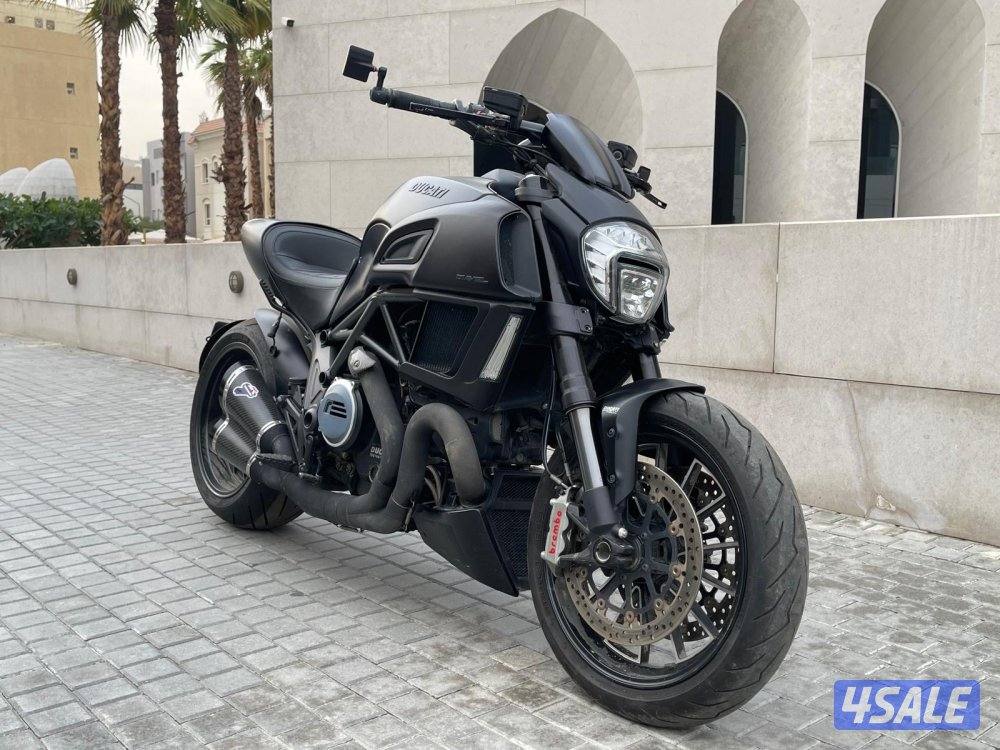 للبيع دوكاتي ديافل2