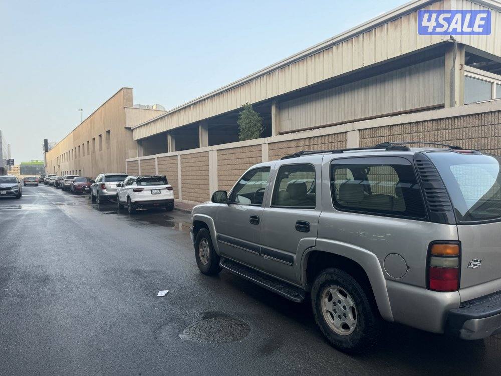 البيع تاهو موديل 20042