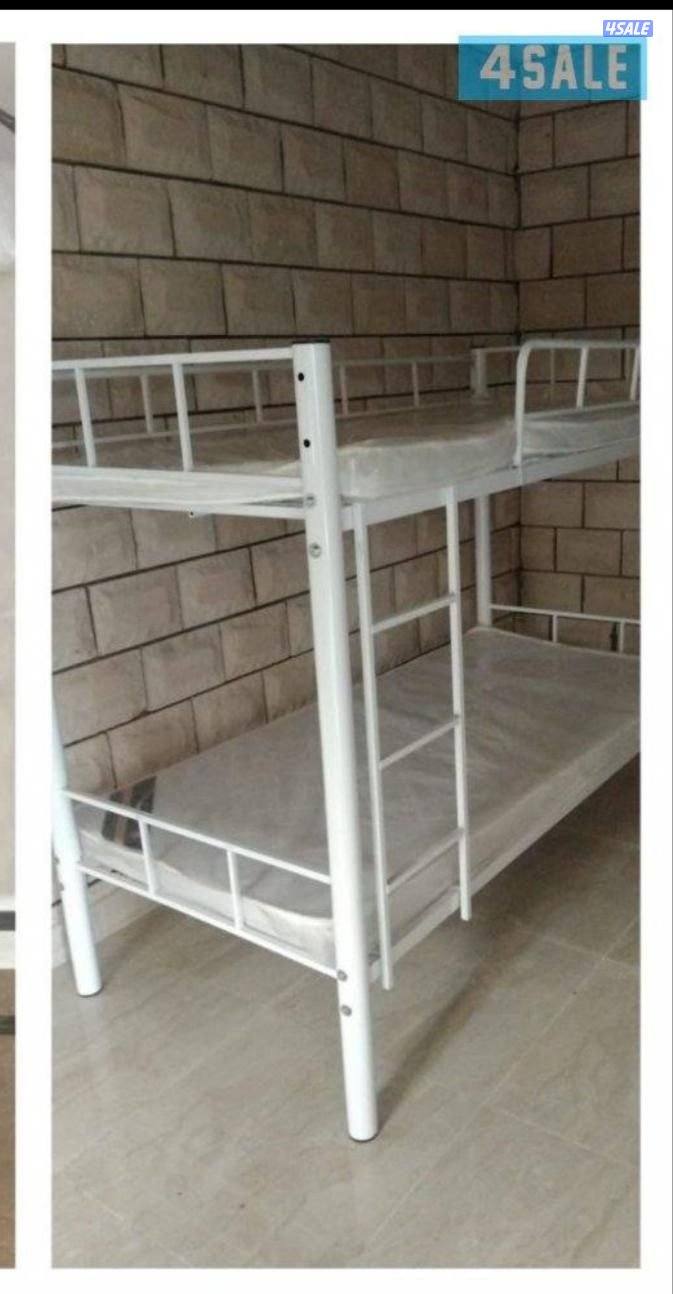 سرير حديد ومرتبه طبيه وبطانيه ومخده والملايات2