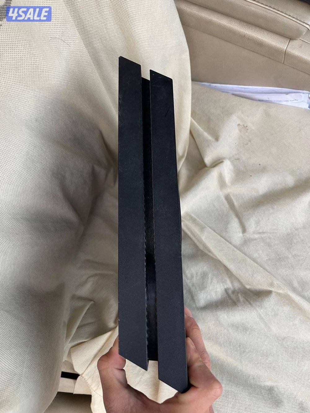 بلاستيشن 4 ثنتين نضاف4