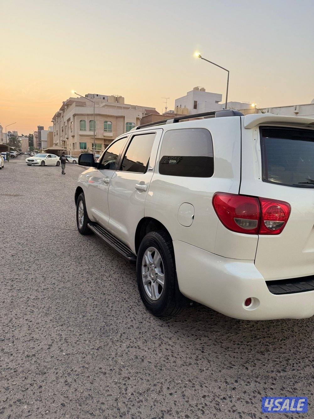 تويوتا سيكويا 2012 ماشي 4154