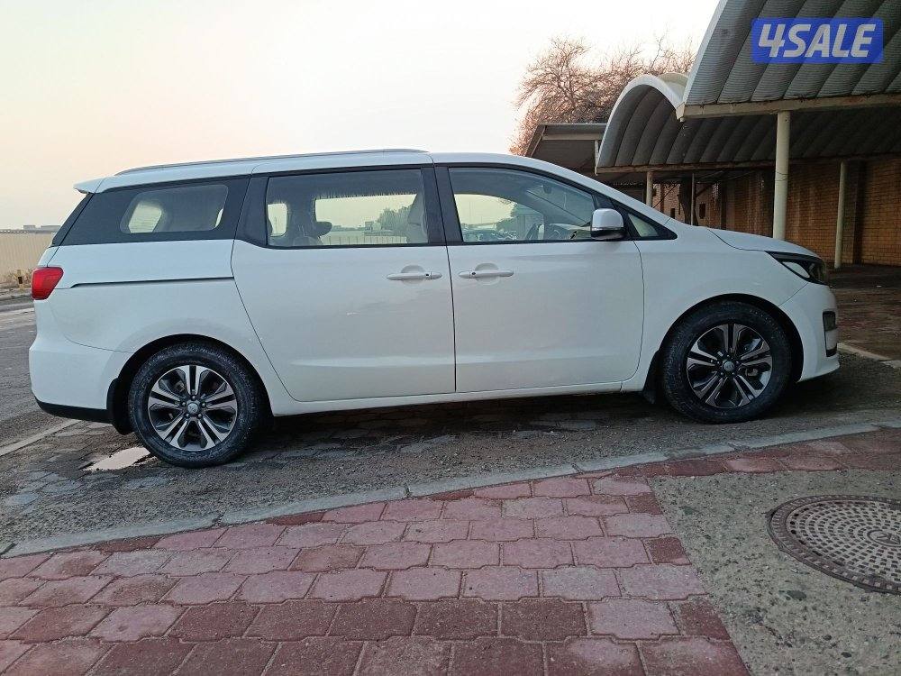 كيا كرنفال 2020 وكاله 7راكب ابواب جانبيه كهرباء بحاله ممتازه1