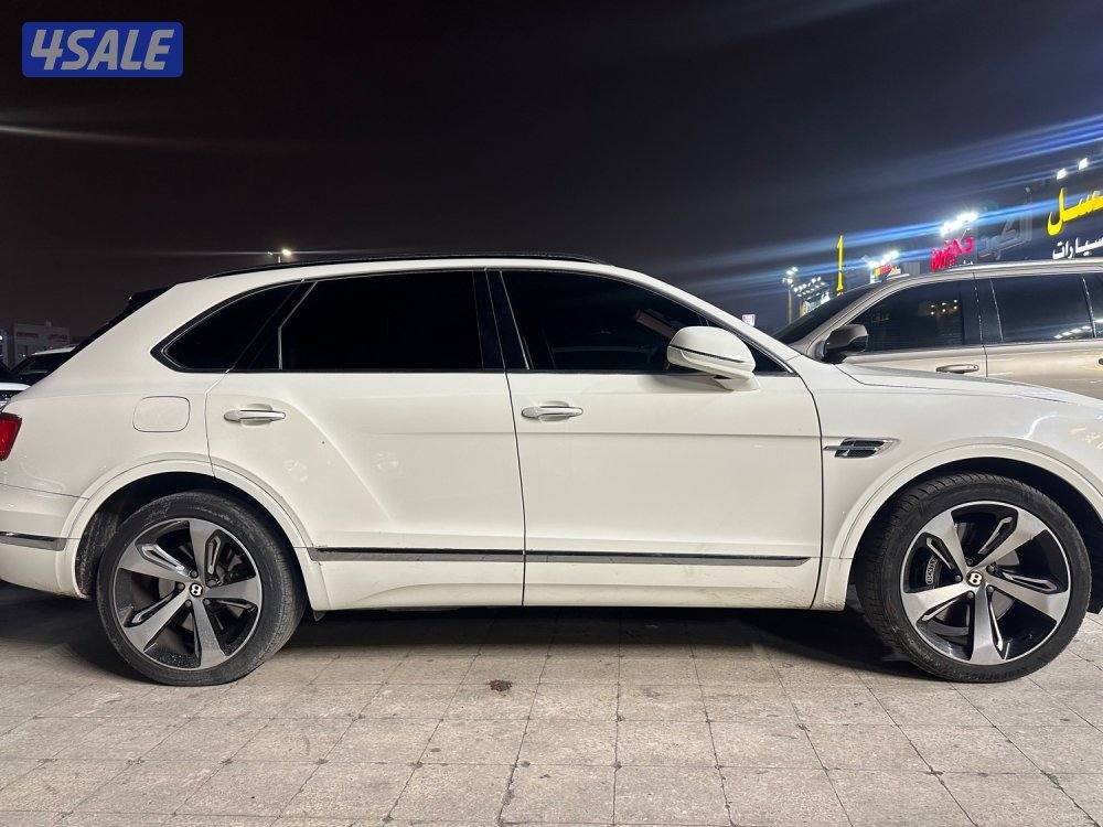 للبيع بنتلي بينتايجا0