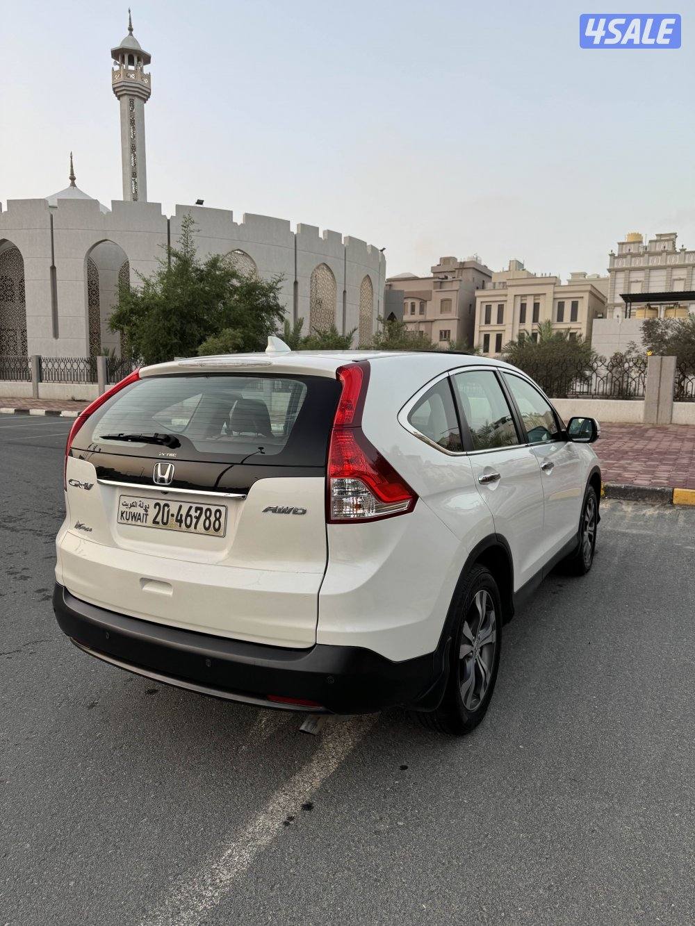 هوندا CRV 2012 بحاله ممتازه جداً4