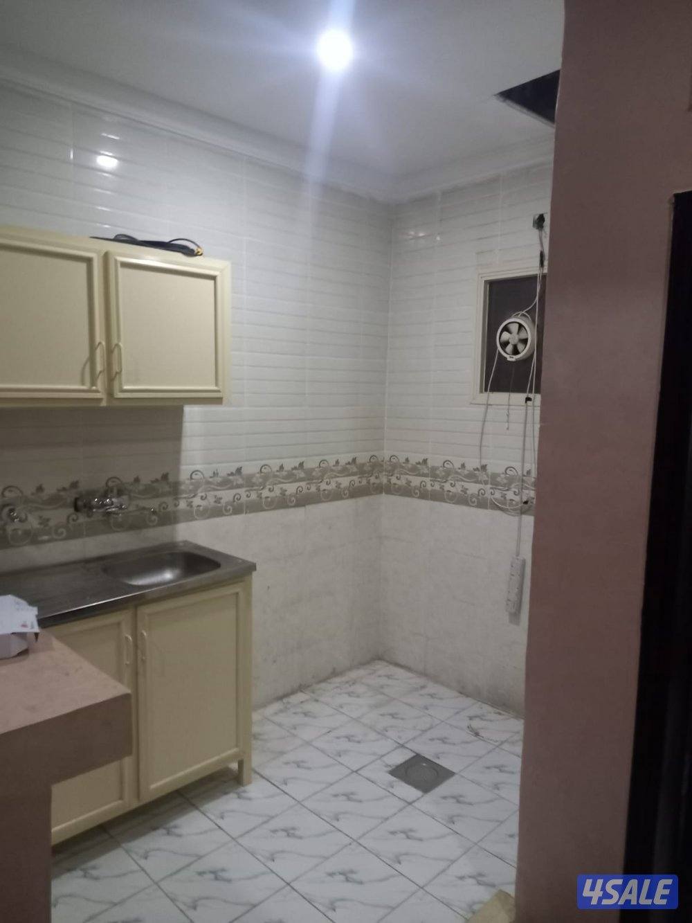 شقه للإيجار9