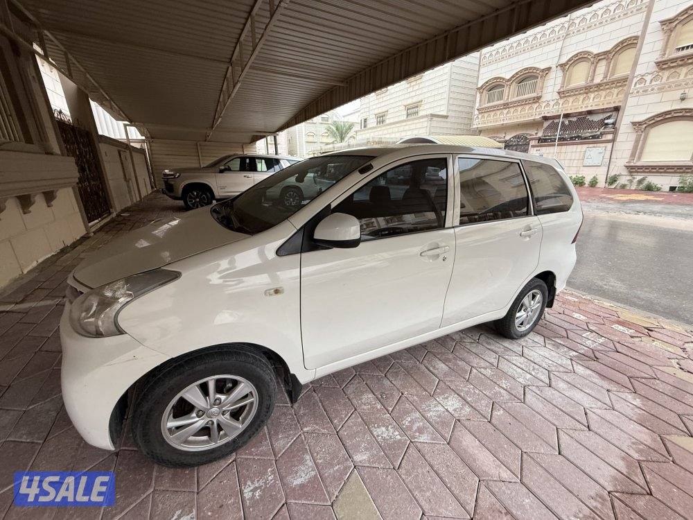 للبيع افانزا ٢٠١٥ صبغ الوكالة0