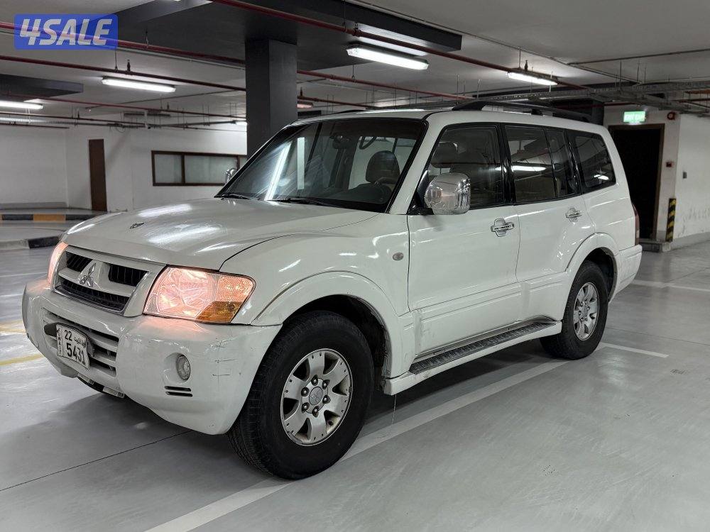 للبيع باجيرو. 20068