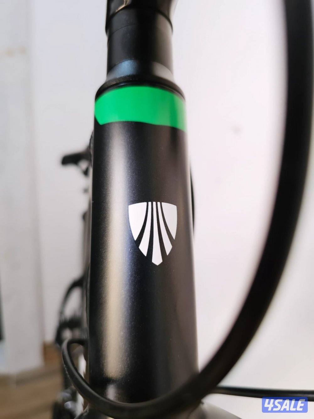 Trek Dual Sport 2 Very Clean 1month used only.2