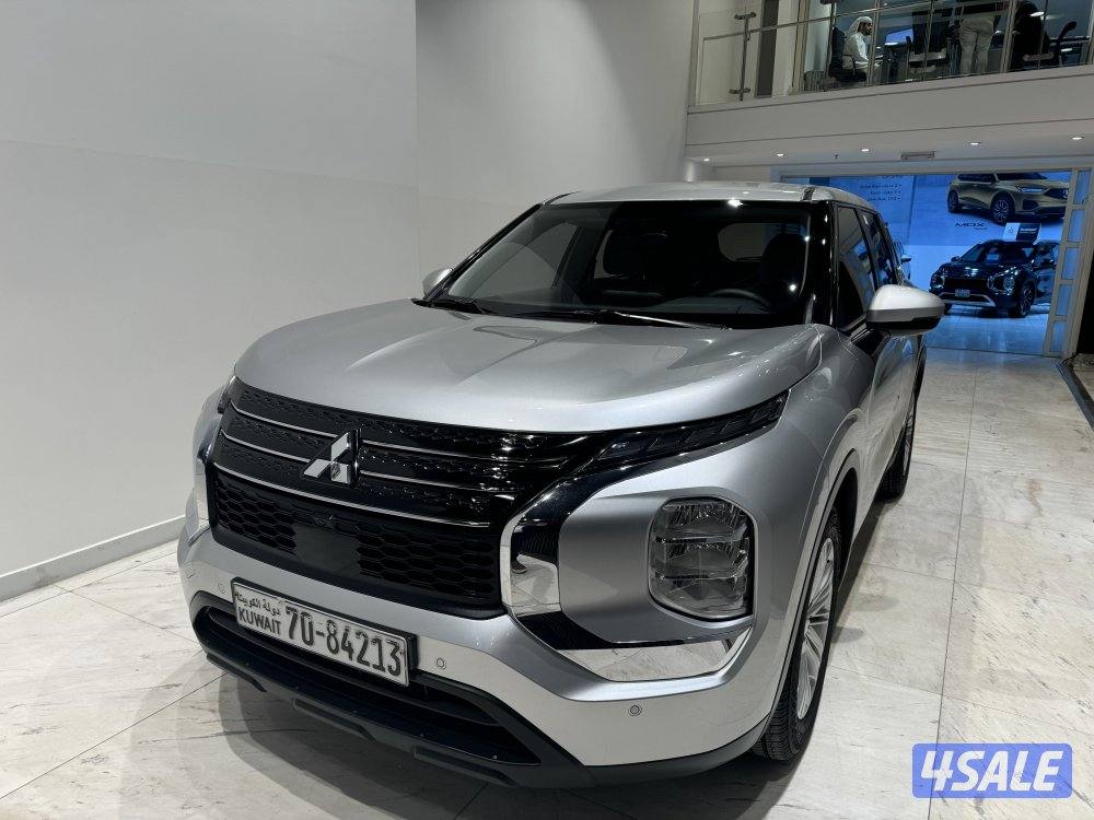 Mitsubishi Outlander2