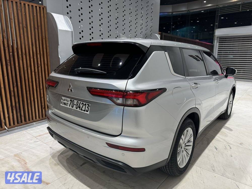 Mitsubishi Outlander5