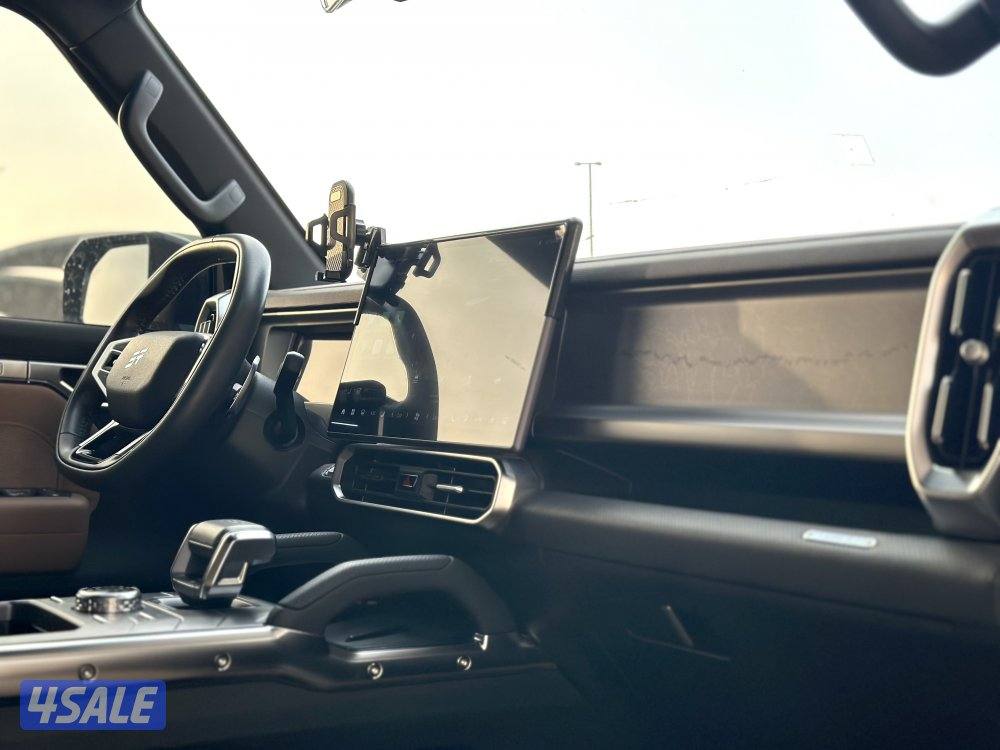 معرض القمة🚩8