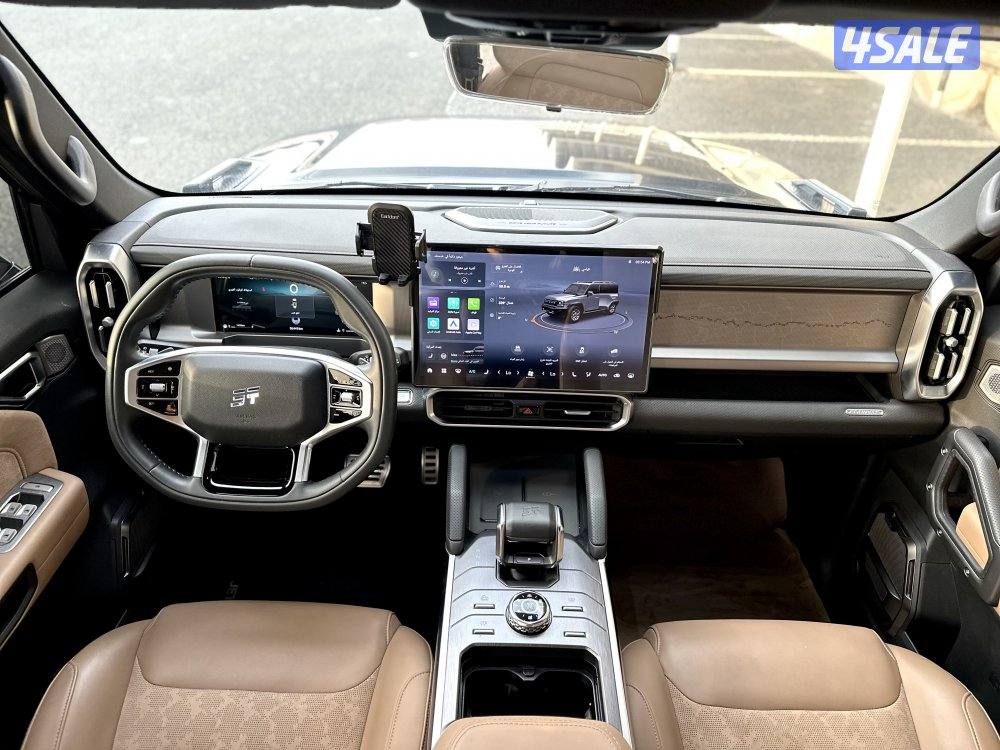 معرض القمة🚩11