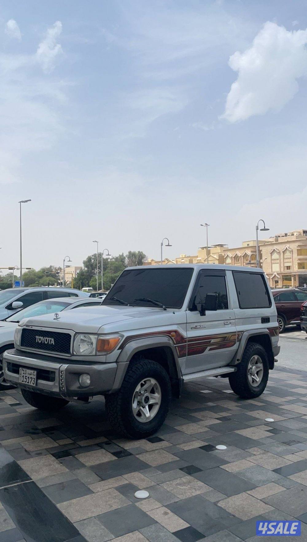 تيوتا جيب ربع0