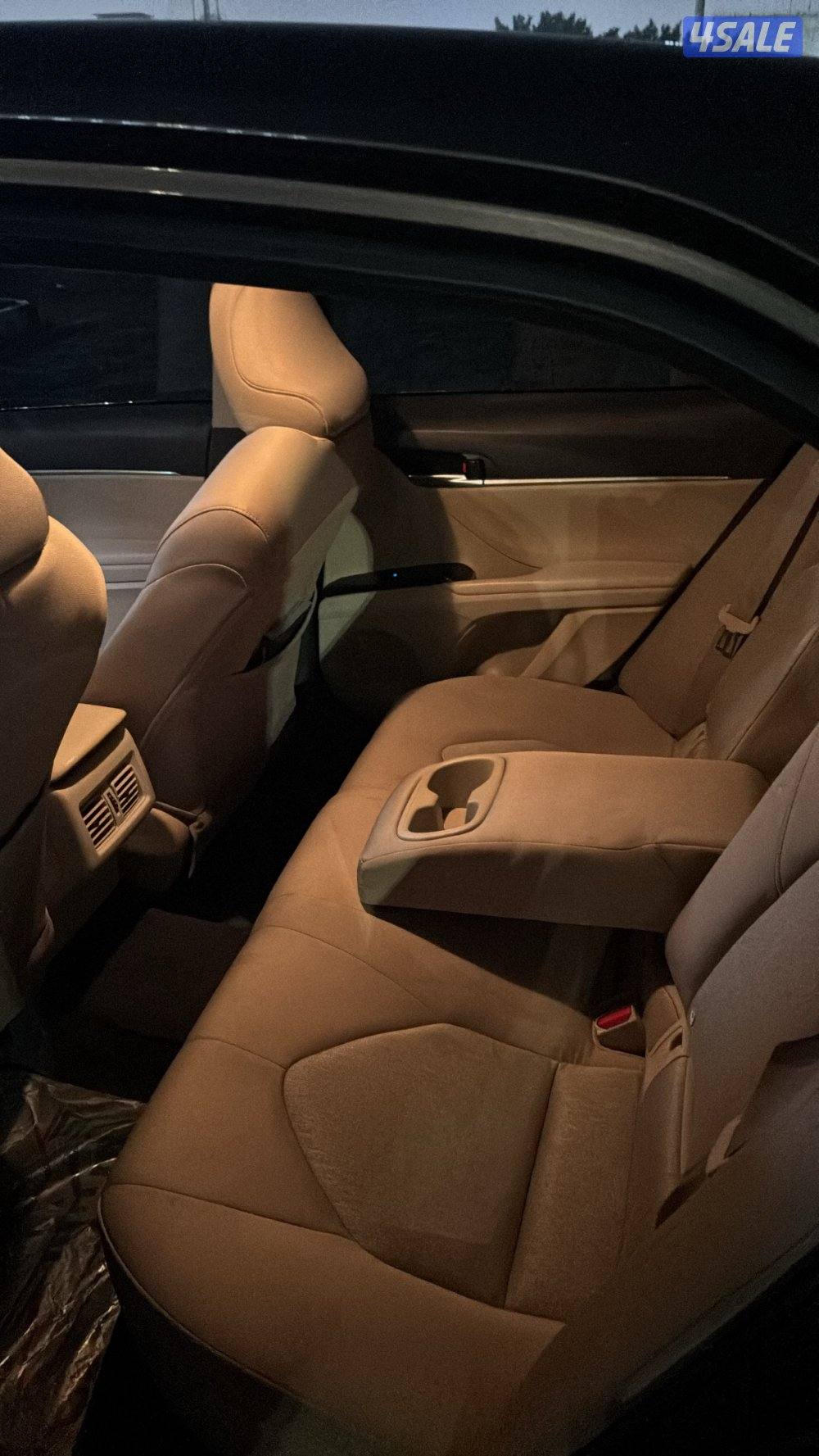 للبيع كامري ٢٠١٩ وارد الساير4