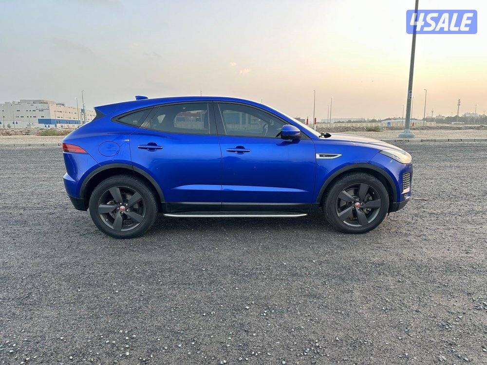 جاكوار E Pace موديل ٢٠١٩ بحالة الوكالة3