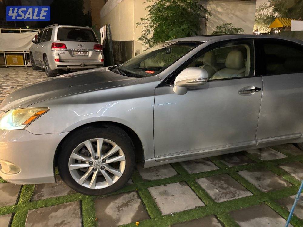 للبيع لكزس ٢٠١٠ المالك الثاني الموتر فحصه مرفق قير مكينه ٧٠ شاصي جيد7