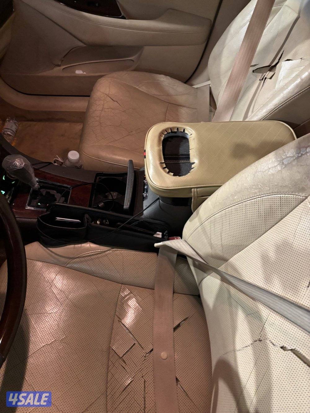 للبيع لكزس ٢٠١٠ المالك الثاني الموتر فحصه مرفق قير مكينه ٧٠ شاصي جيد8