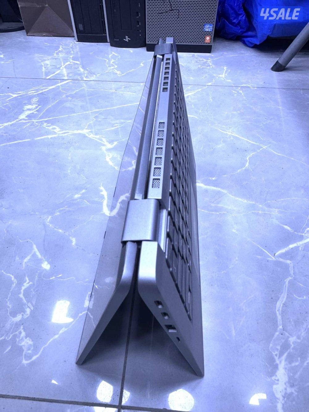 للبيعDELL LATITUDE 5330. X360 convertable بحالة كالجديد1