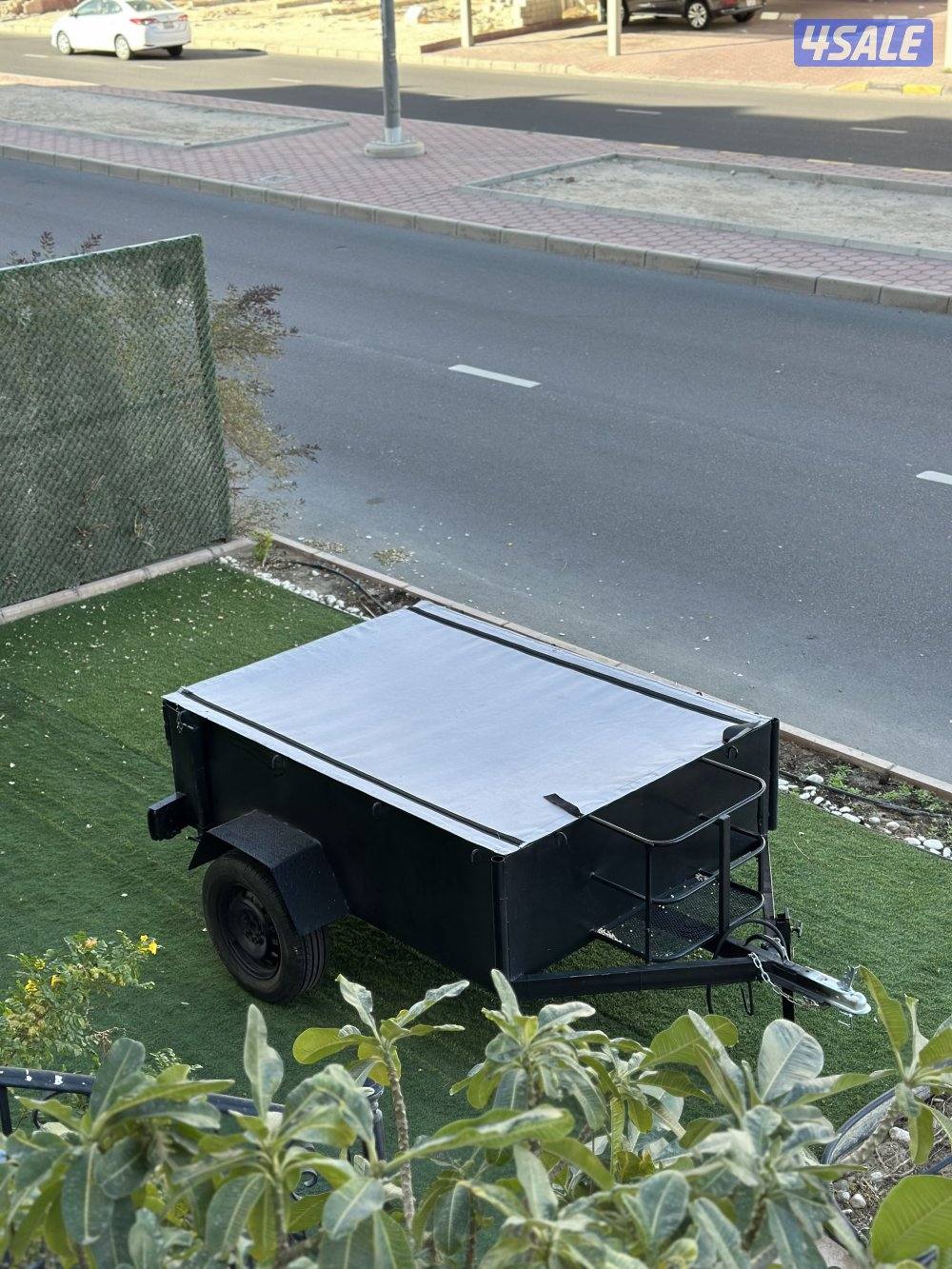 عربانة قلص طول مترين بعرض متر ونص والسعر ٢٠٠ قابل للتفاوض2