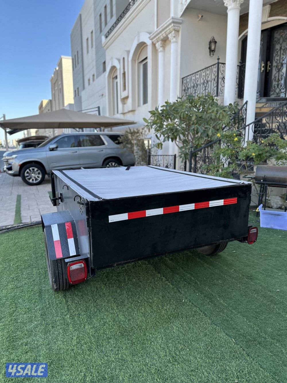 عربانة قلص طول مترين بعرض متر ونص والسعر ٢٠٠ قابل للتفاوض5