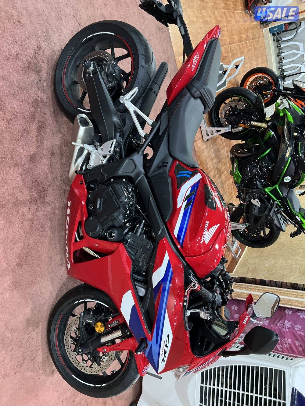 2025 Honda CBR 650R0